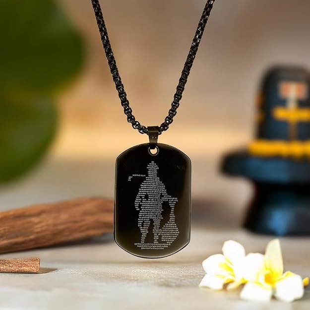 Bajrang Bali Kavach โ Chalisa Locket with Gada Micro-Tag